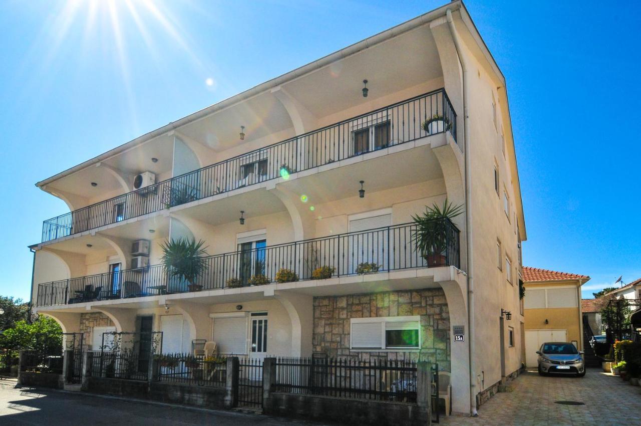 Apartmani Franovic Tivat Exterior foto